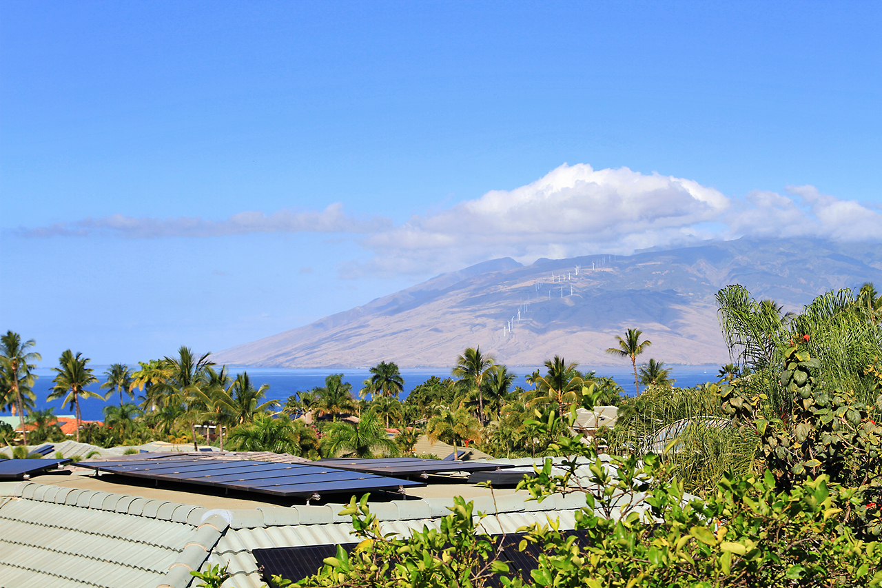 Epic ocean views: Remarkable coastal views perfectly framed by the West Maui Mountains