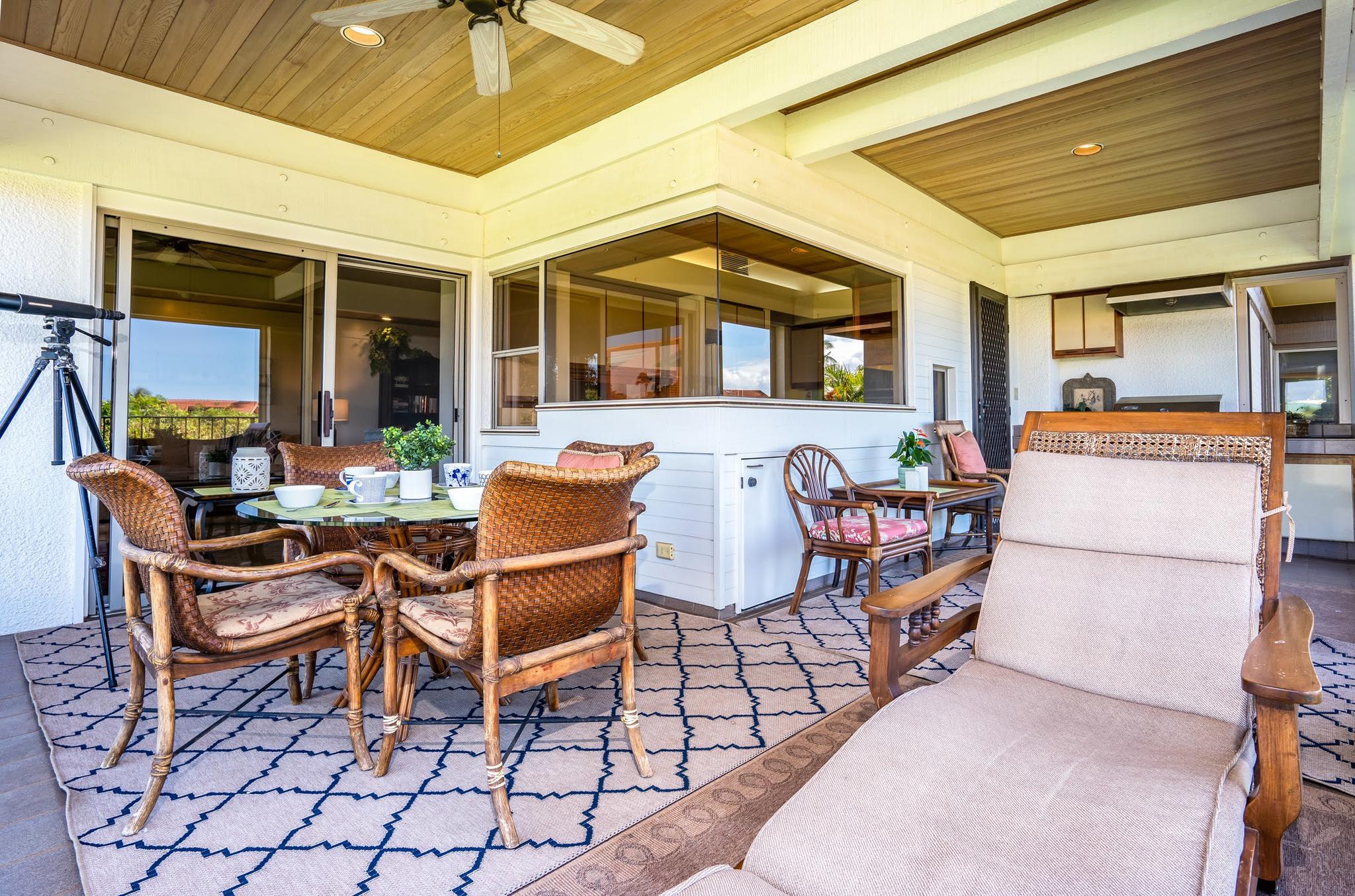 Wrap-around Lanai: 