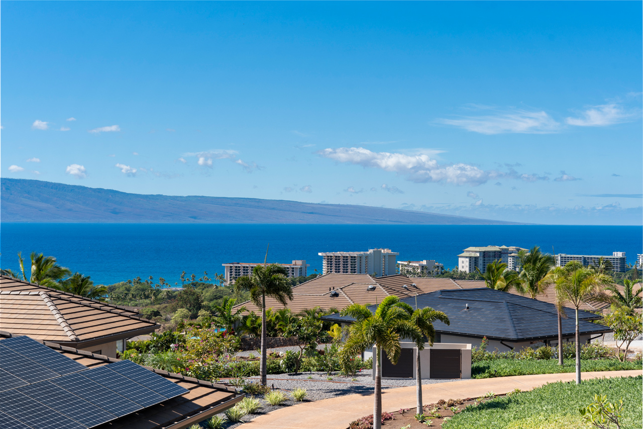 Panoramic ocean views: 