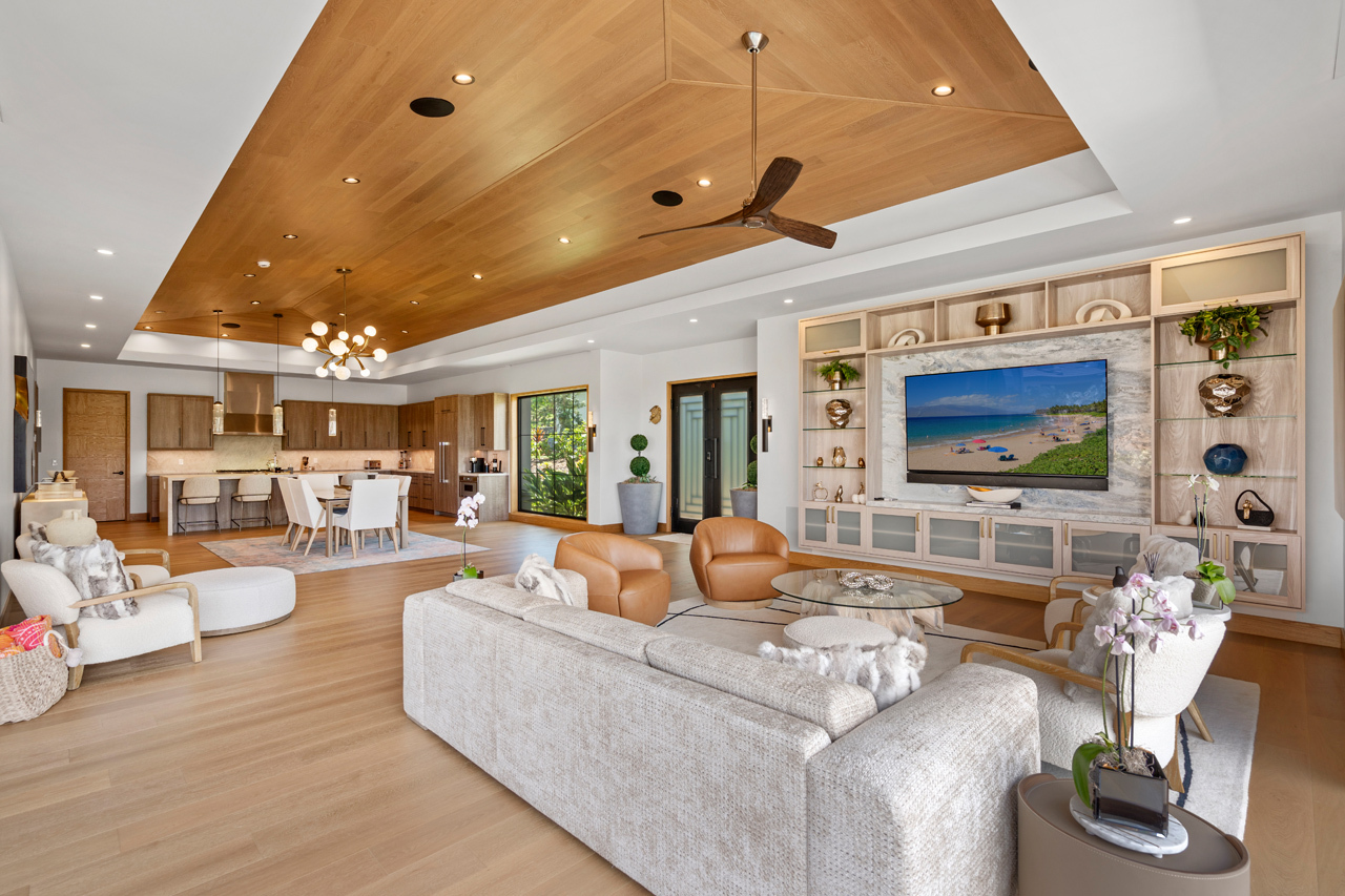 Living room: