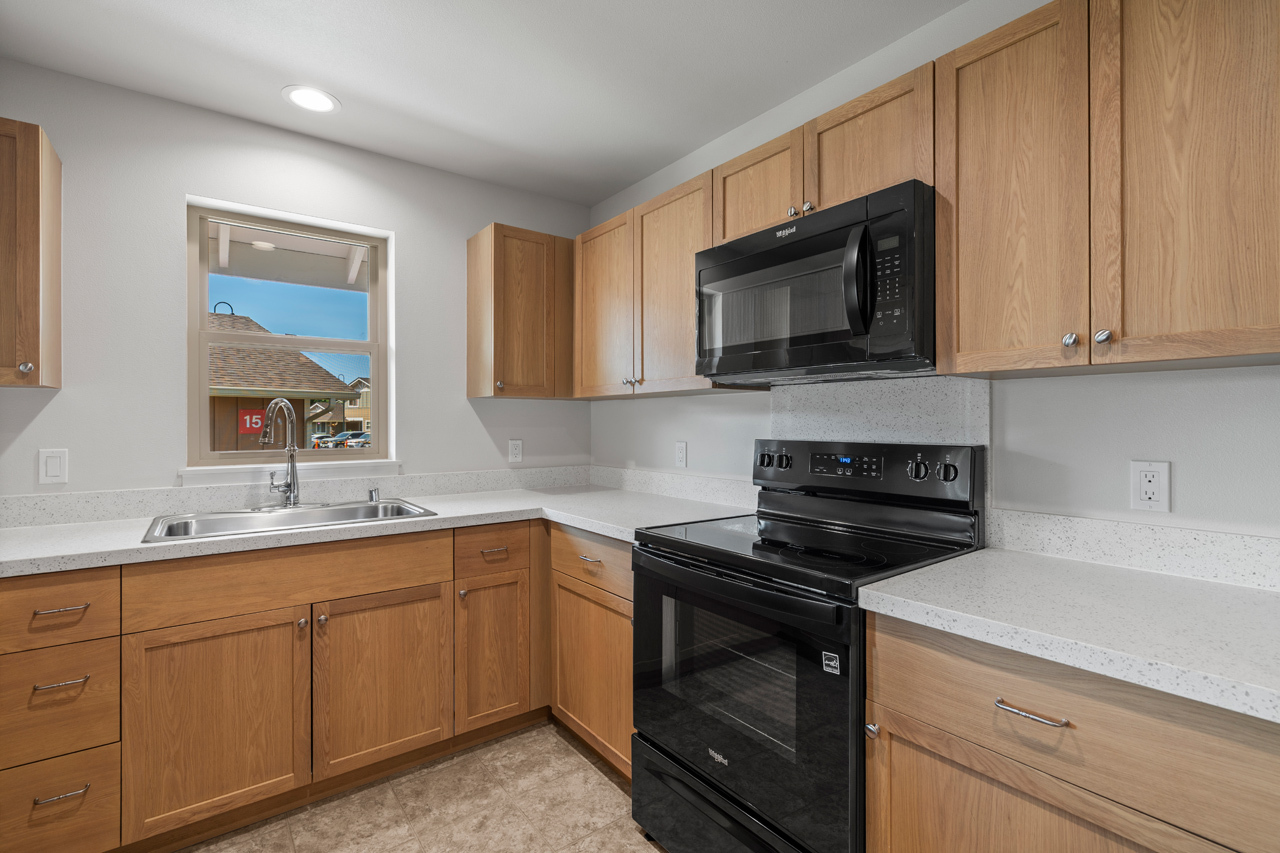 Kitchen: 