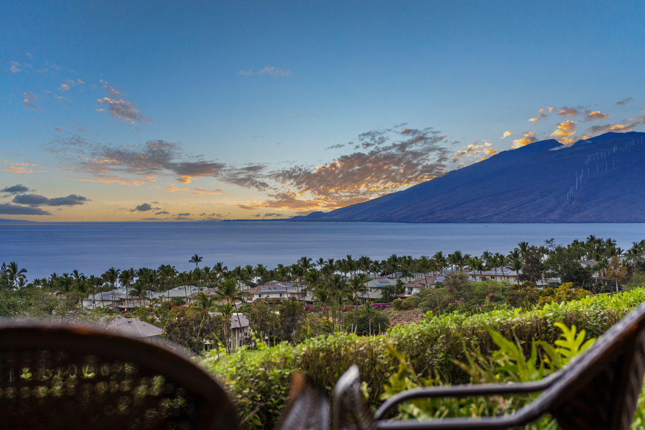 Panoramic ocean views: 